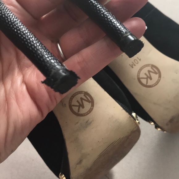 Michael Kors black suede shoes - Picture 8 of 8